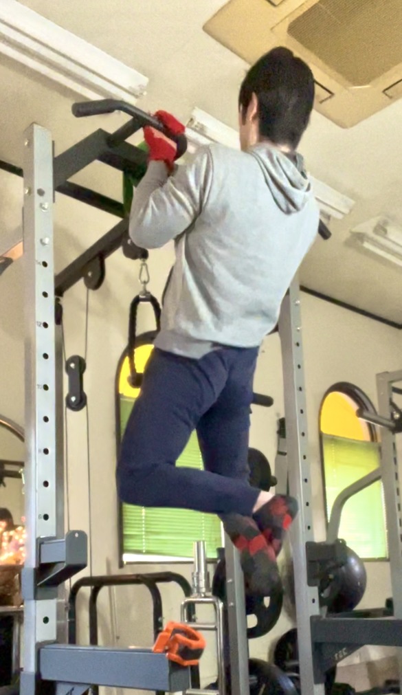 逆手懸垂 引き上げ