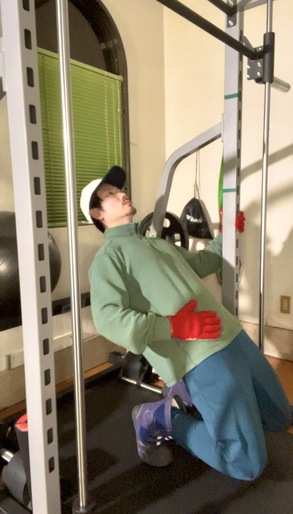 シシースクワット 最下点