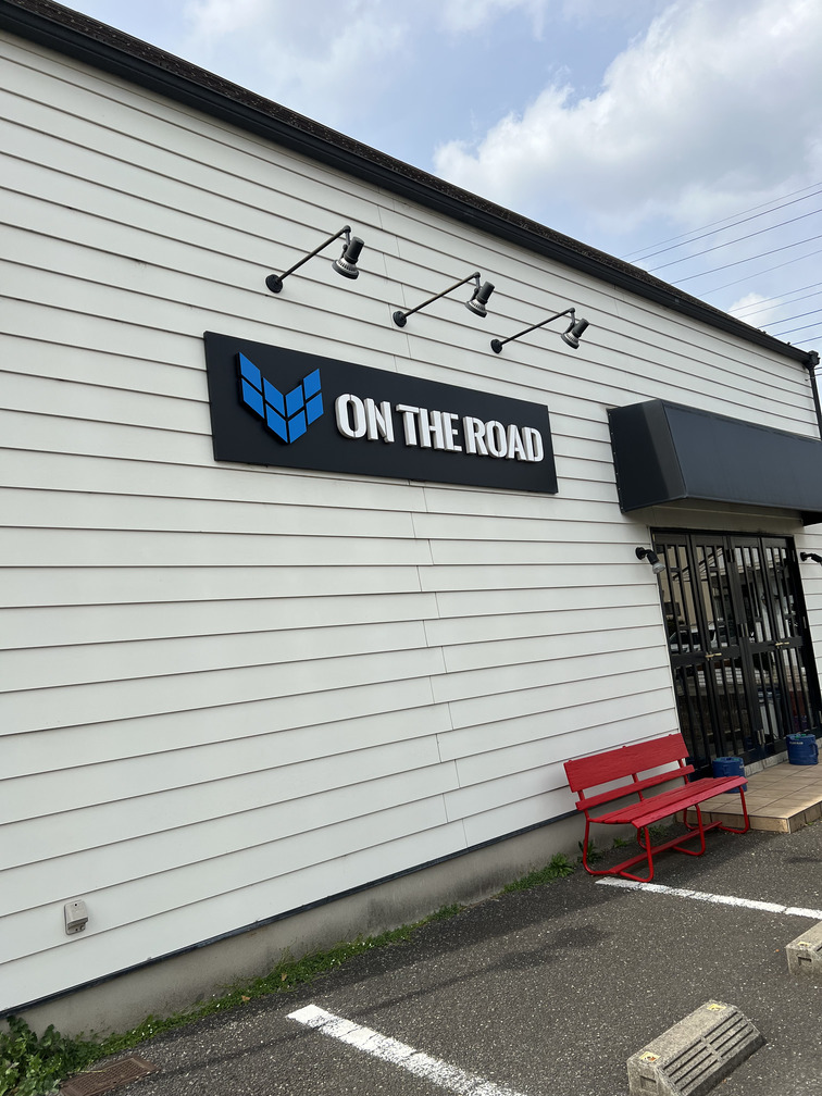 オンザロード守谷店 外観